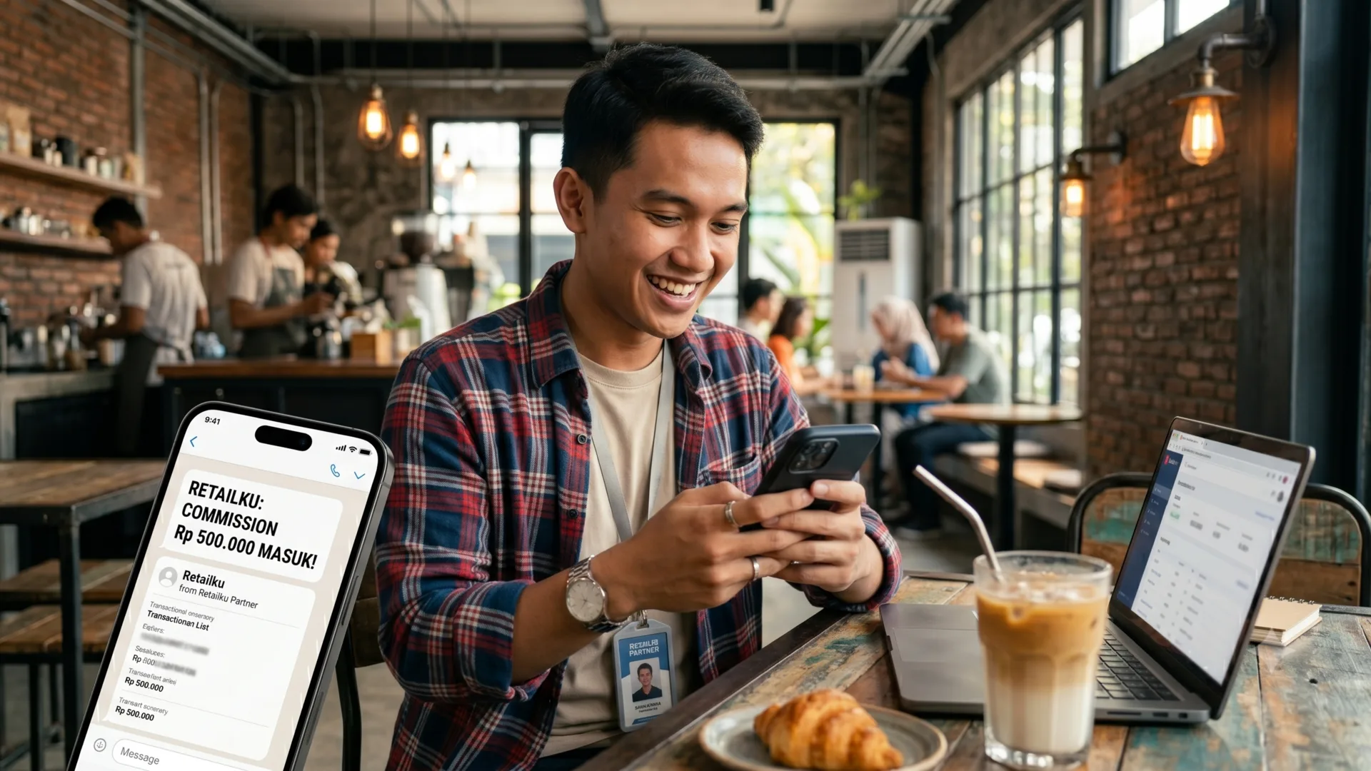 Mahasiswa aktif berdiskusi mengenai peluang bisnis dan keuangan di smartphone.